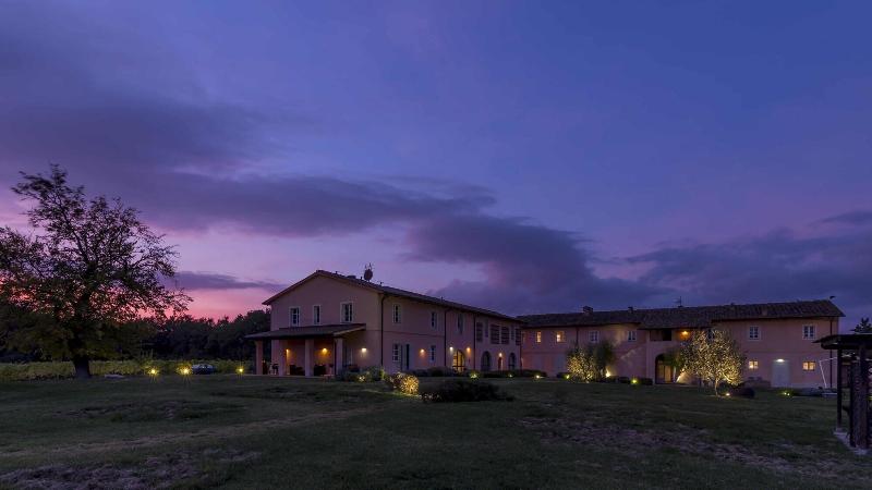 Отель Le Sodole Country Resort & Golf