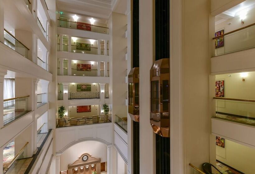 酒店 Lemon Tree Premier “the Atrium” Ahmedabad