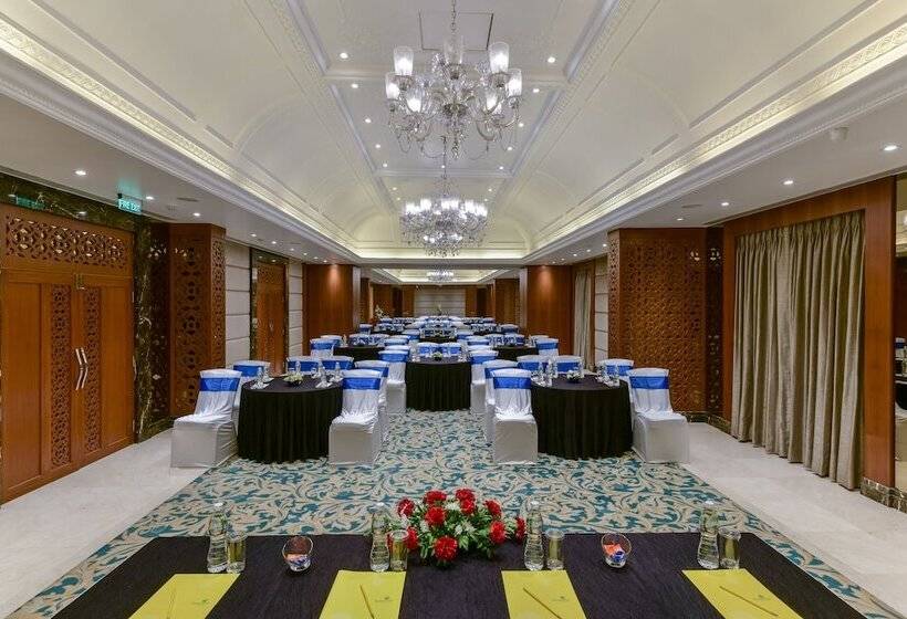 酒店 Lemon Tree Premier “the Atrium” Ahmedabad