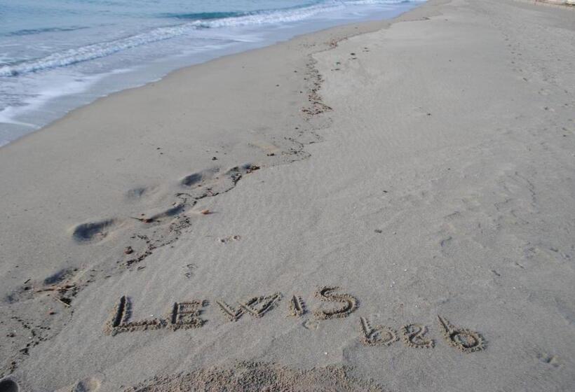 ホテル Lewisrooms Domo