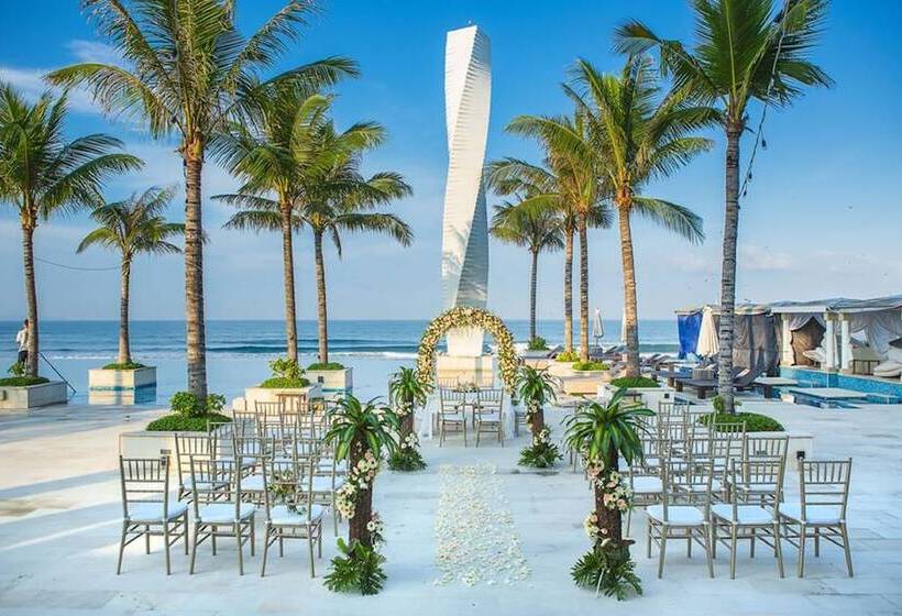 ホテル Lv8 Resort