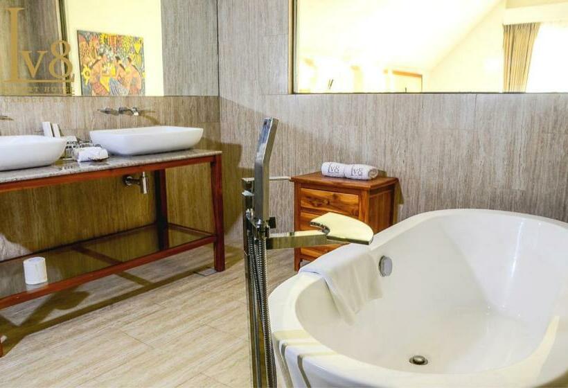 ホテル Lv8 Resort