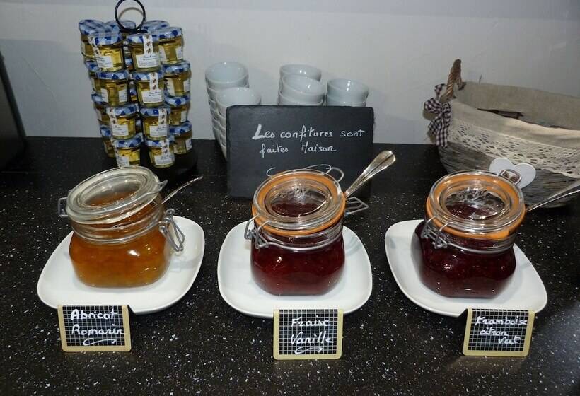 ホテル Mas De Calabrun