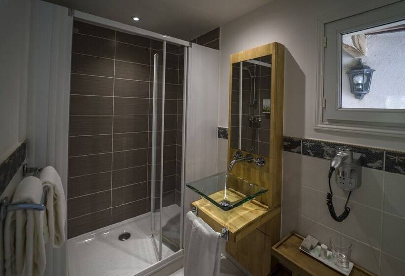 ホテル Mas De Calabrun