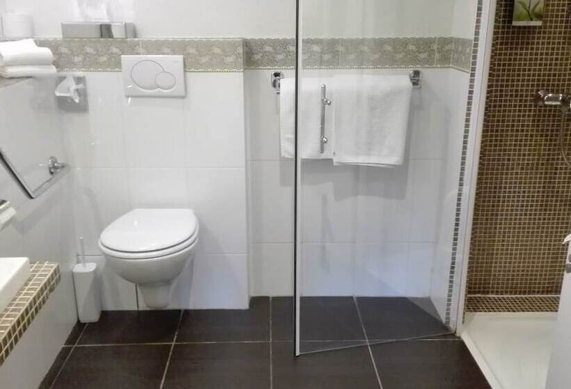 ホテル Mas De Calabrun