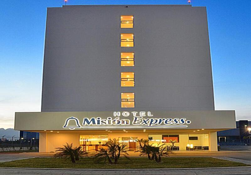 酒店 Mision Express Monterrey Aeropuerto La Fe
