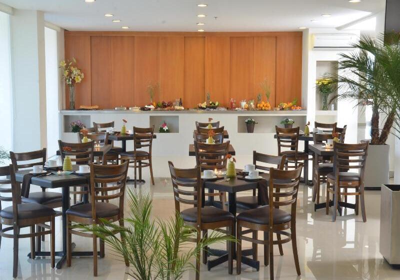 酒店 Mision Express Monterrey Aeropuerto La Fe