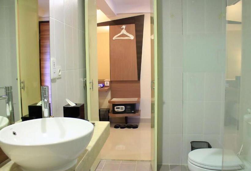 酒店 Neo Kuta Jelantik