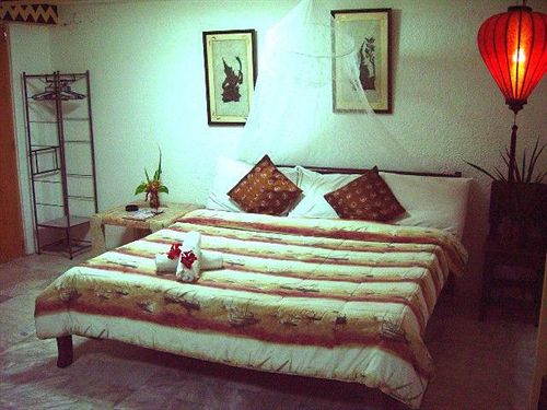 Hotel Niu Ohana Garden Resort