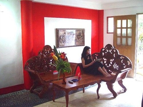 Hotel Niu Ohana Garden Resort