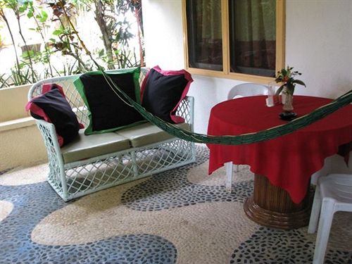 בית מלון כפרי Niu Ohana Garden Resort