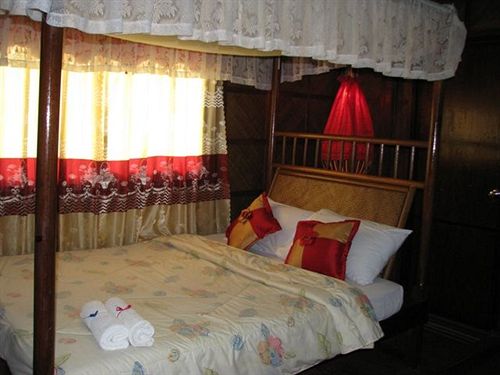 בית מלון כפרי Niu Ohana Garden Resort