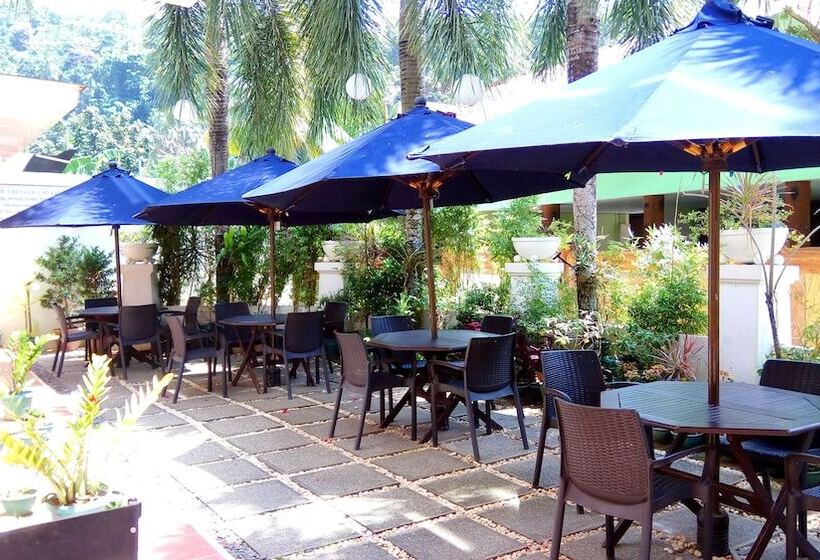 Hotel One Crescent Place