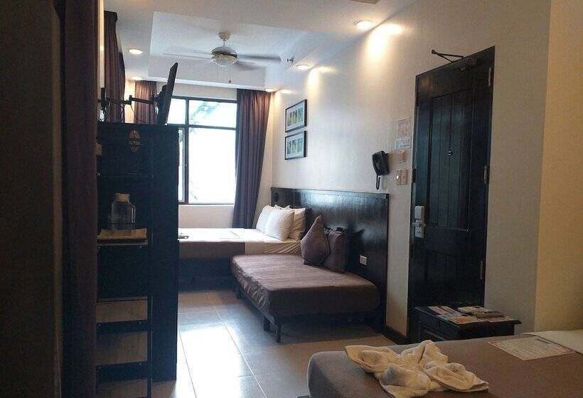 Hotel One Crescent Place