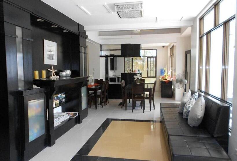 Hotel One Crescent Place