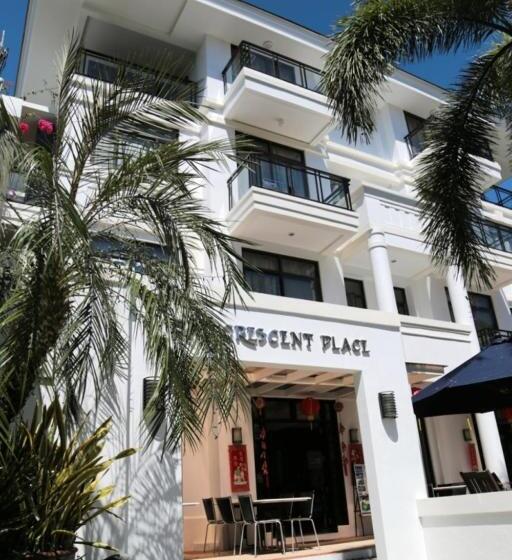 Hotel One Crescent Place