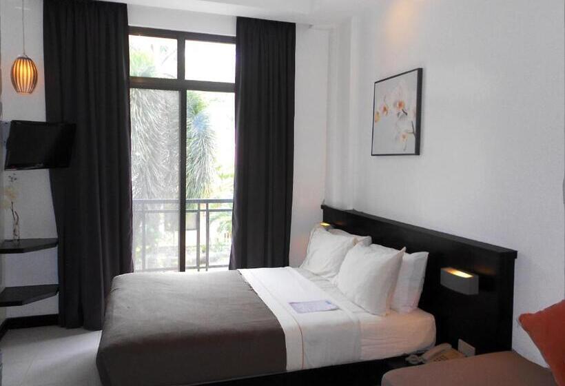 Hotel One Crescent Place