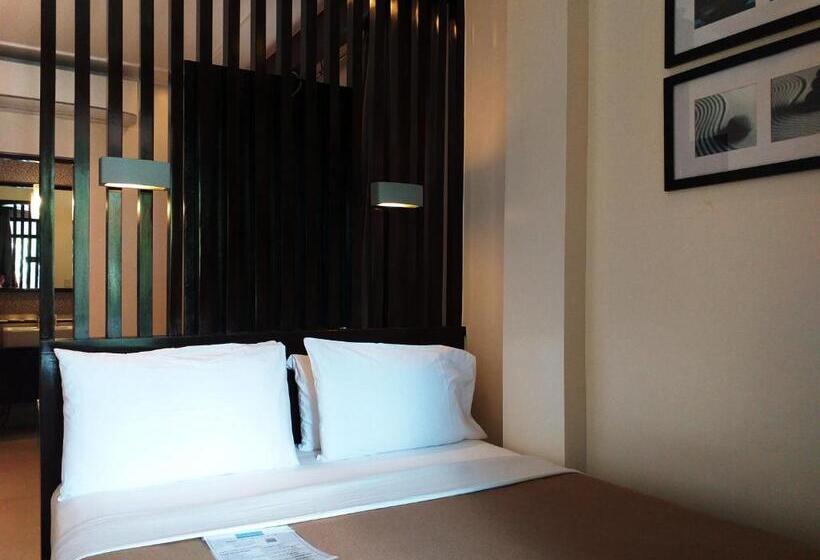 Hotel One Crescent Place