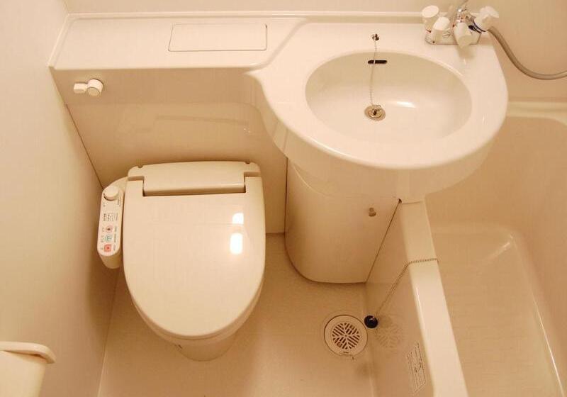 Отель Livemax Budget Umeda