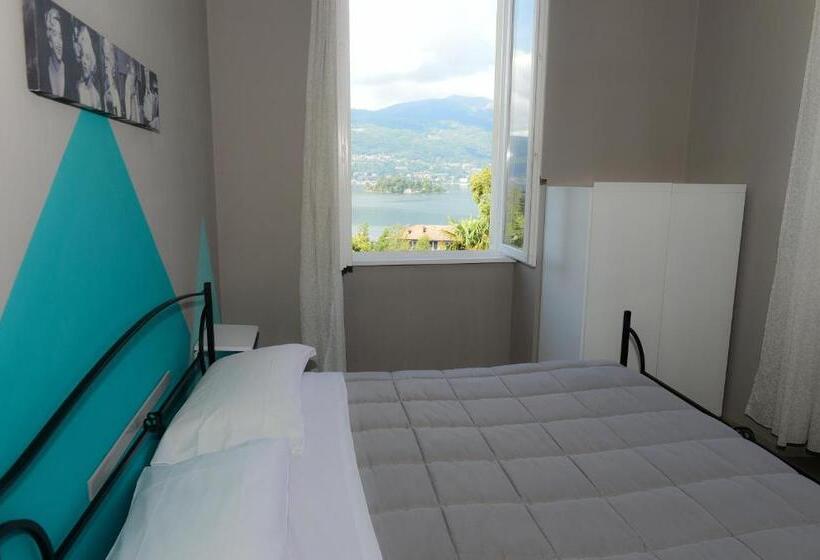 ホテル Ostello Verbania