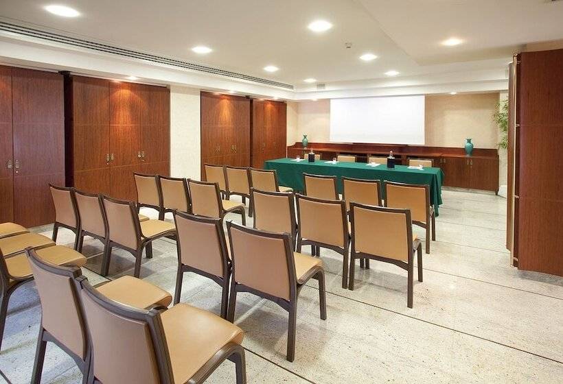 בית מלון כפרי Palace