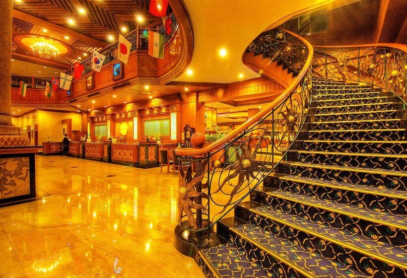 Planet Holiday Hotel & Residence