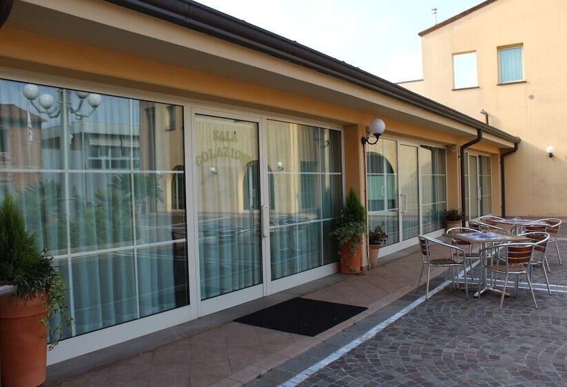 בית מלון כפרי Plazza