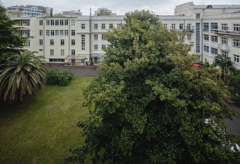 Отель Primorskaya