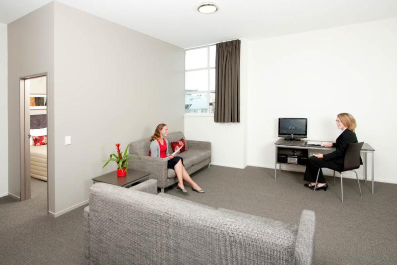 هتل Quest New Plymouth Serviced Apartments