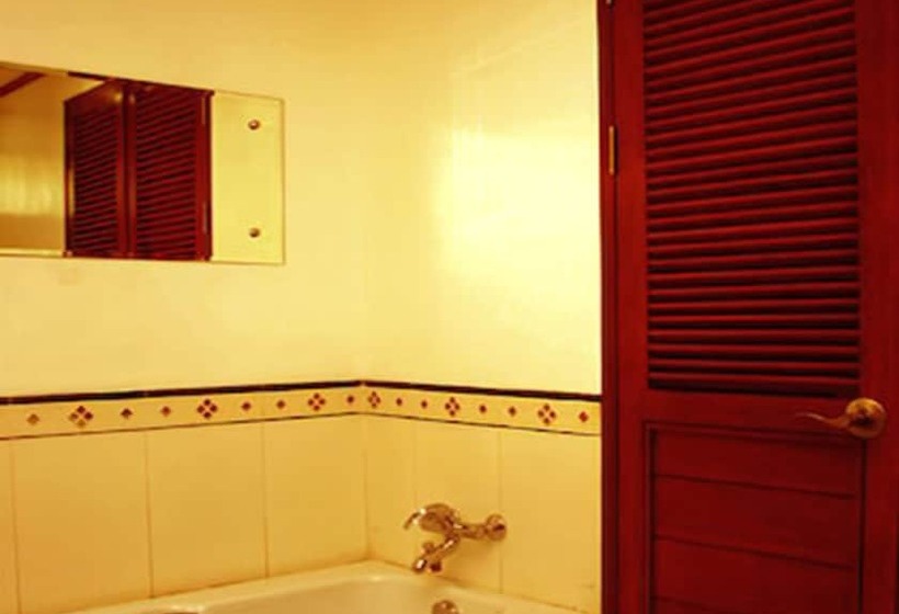 בית מלון כפרי Real Maris Resort &