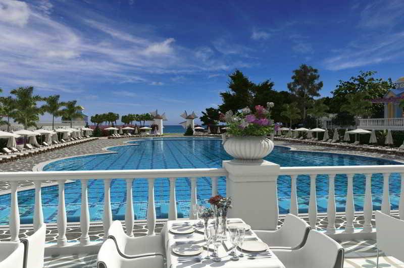 호텔 Rubi Platinum Spa Resort & Suites   All Inclusive