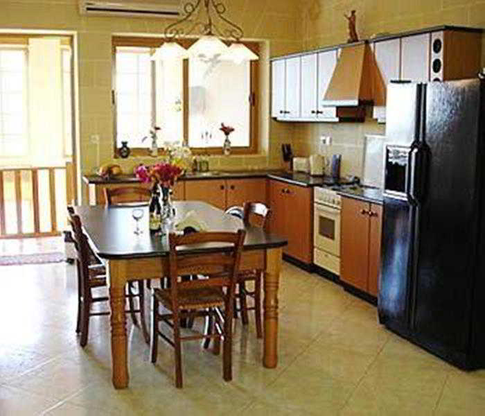 هتل روستایی Villa Dar Ta Jeffrey