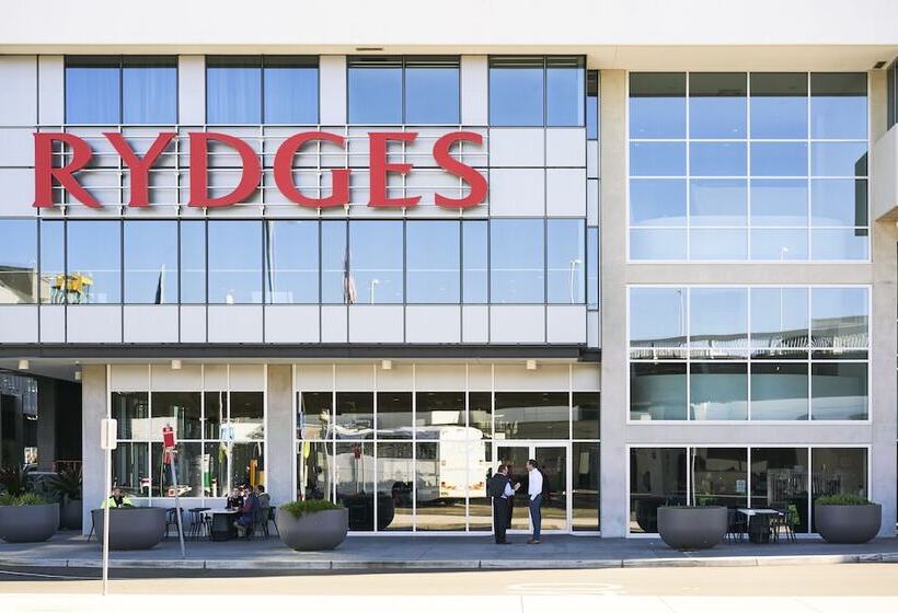 فندق Rydges Sydney Airport