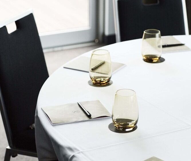 فندق Rydges Sydney Airport