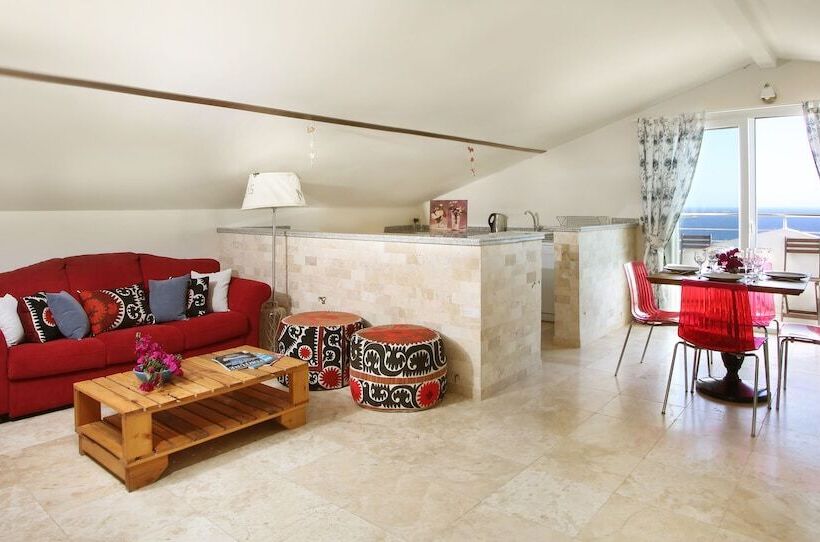 בית מלון כפרי Saylam Suites