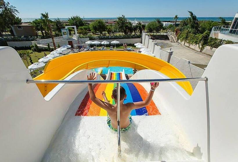 هتل Seashell Resort & Spa