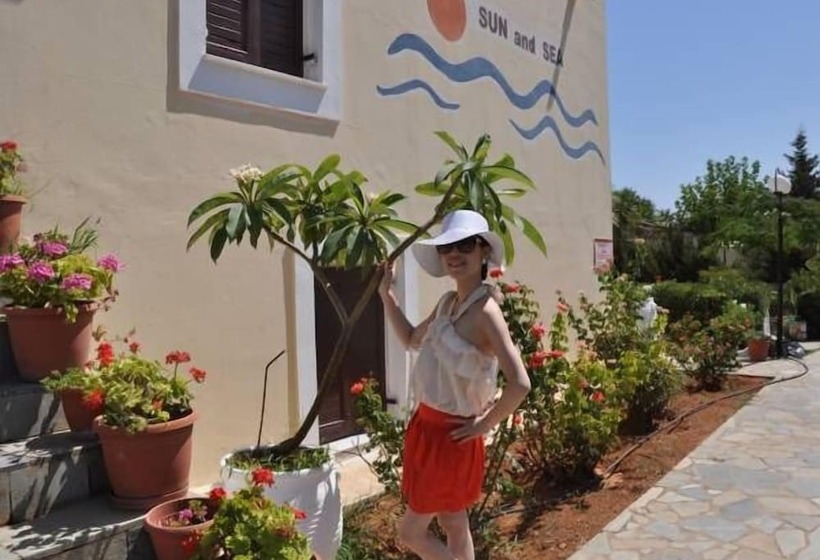 فندق Sun And Sea Apartments