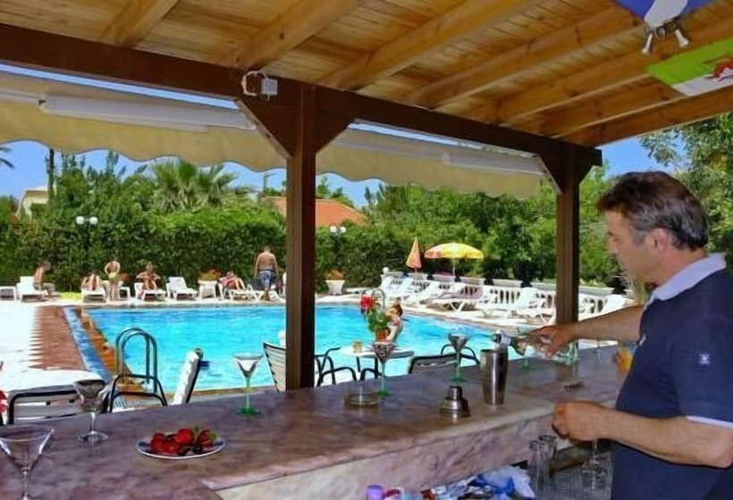 בית מלון כפרי Sun And Sea Apartments