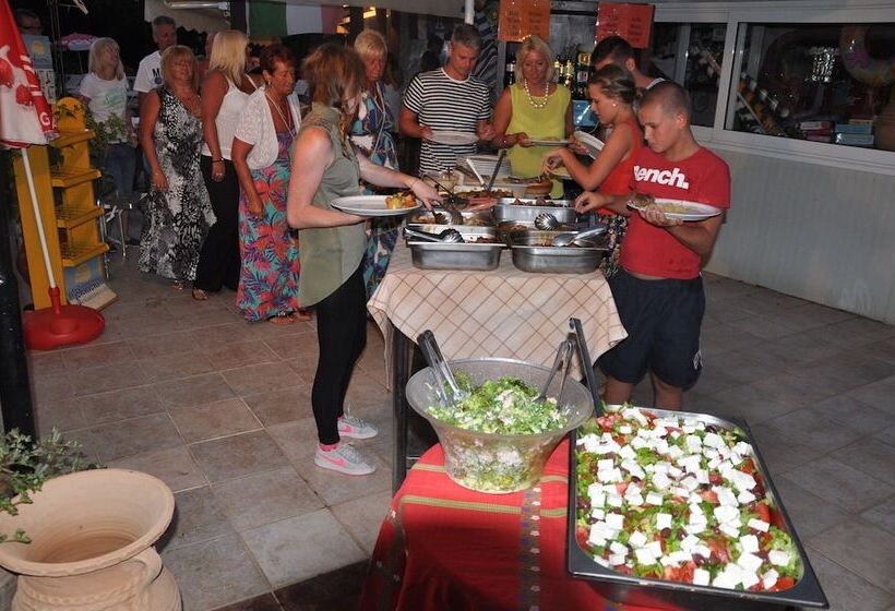 فندق Sun And Sea Apartments