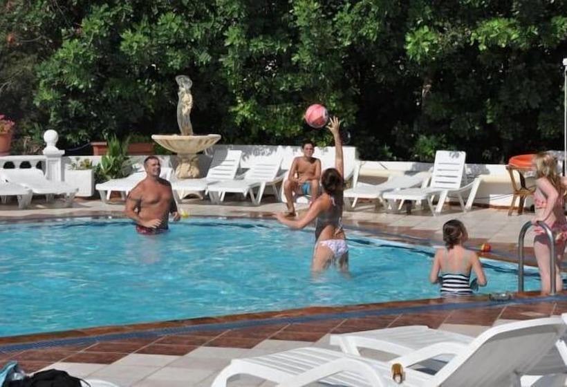 فندق Sun And Sea Apartments