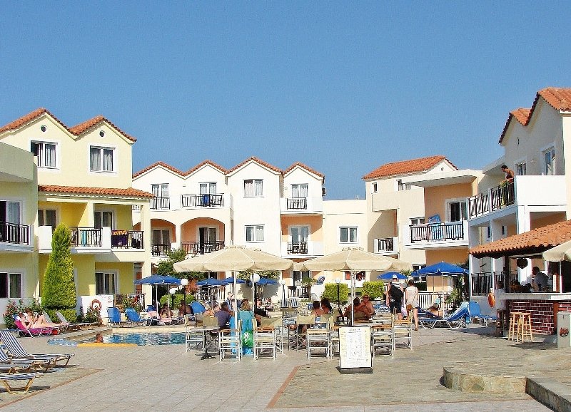 ホテル Sunset Suites