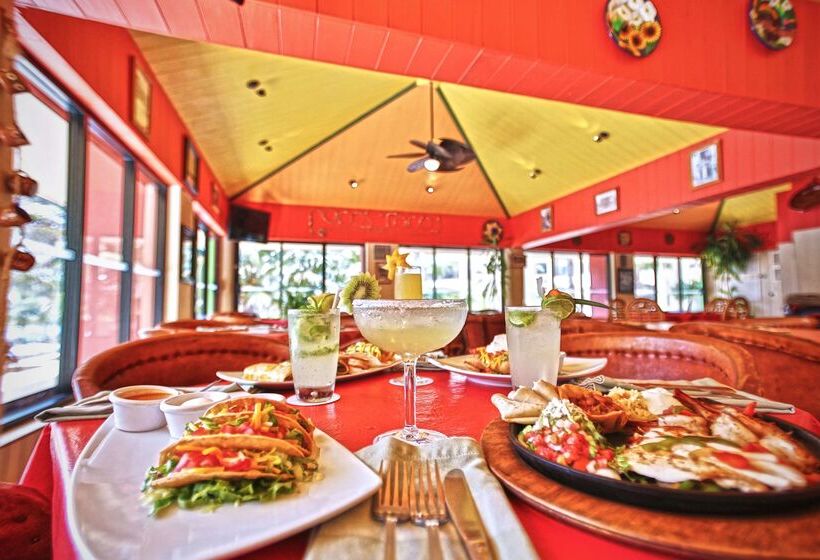 The Royal Islander - An All Suites Resort