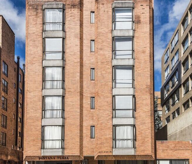 Отель Travelers Fontana Plaza