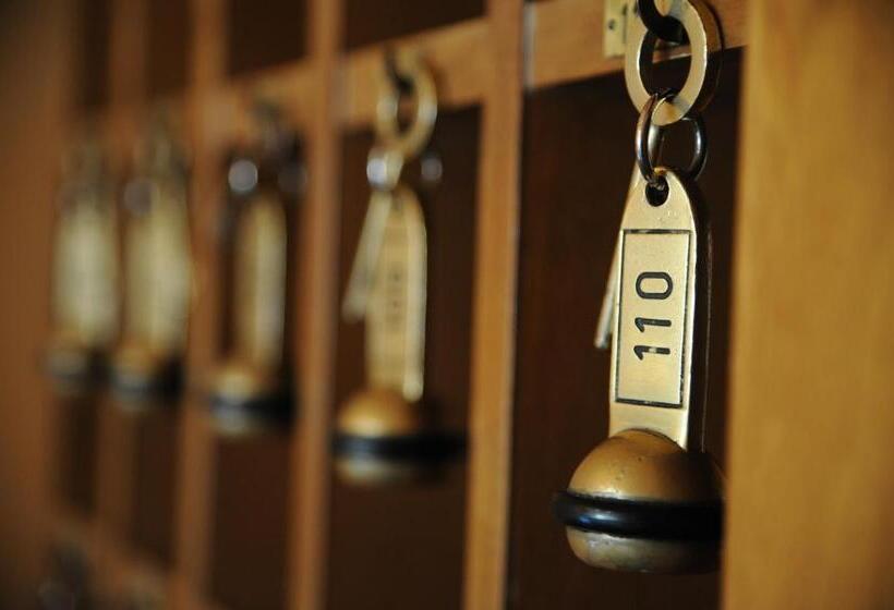 בית מלון כפרי Tre Castelli