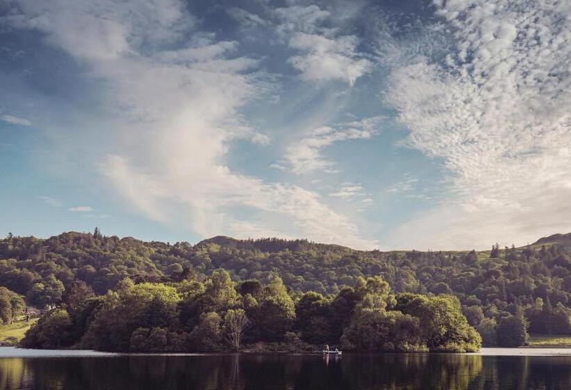 Отель Tweedies Bar And Lodge