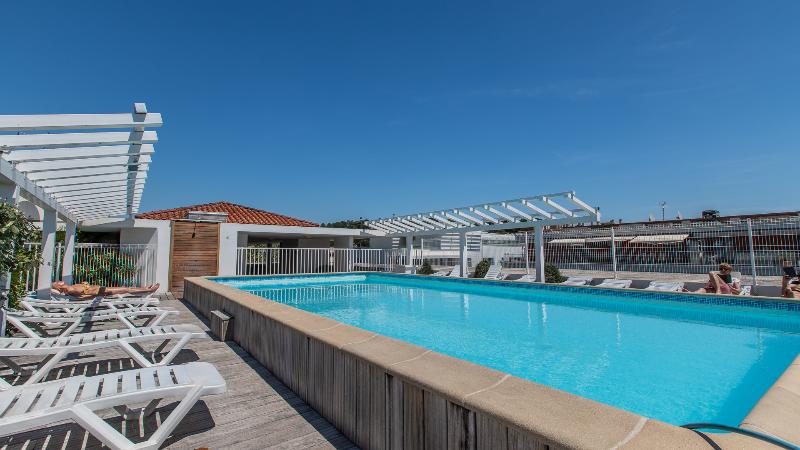 هتل Vacanceole  Residence Le Crystal