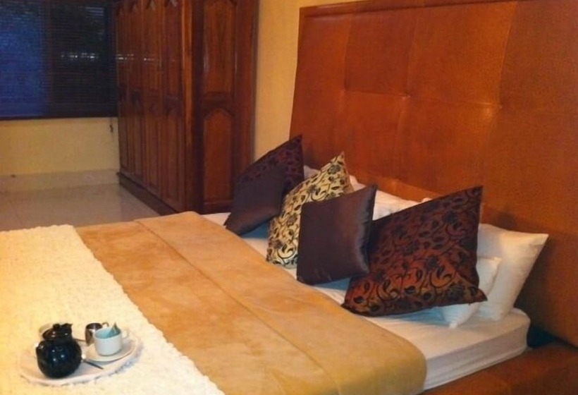Wavecrest Hotel Gambia Apartments