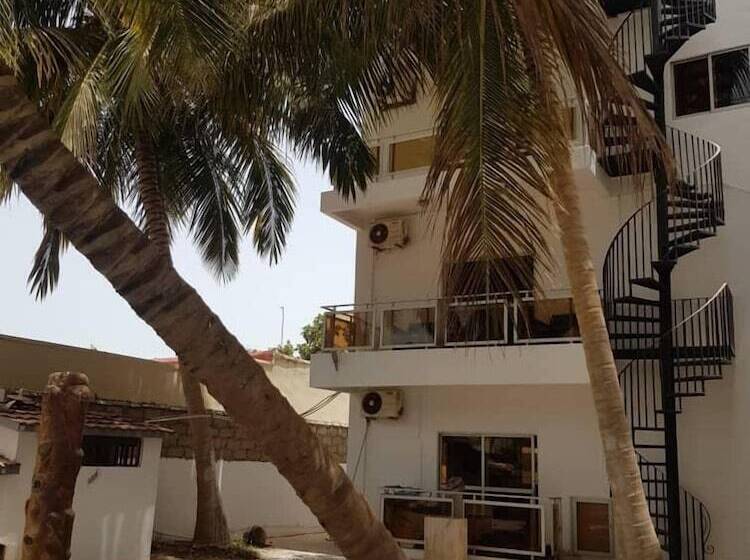 Wavecrest Hotel Gambia Apartments