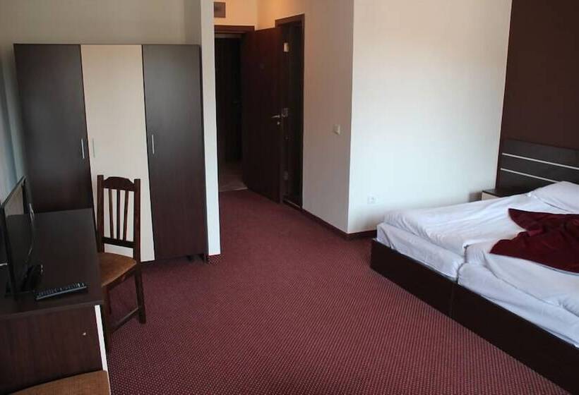 فندق White House