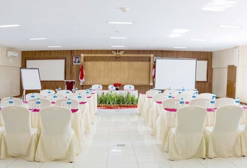 בית מלון כפרי Wyndham Garden Kuta Beach Bali